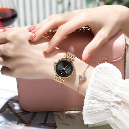 Hannah Martin — Montre Luxe Femme 💎 Style Minimaliste